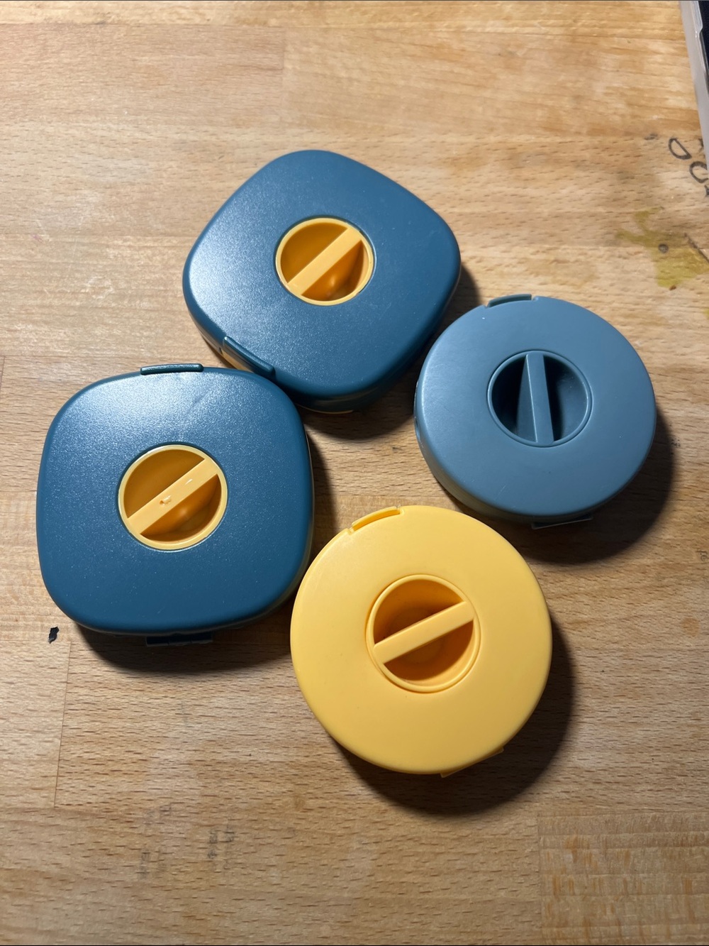 Set of 4 Cable Organizer Case